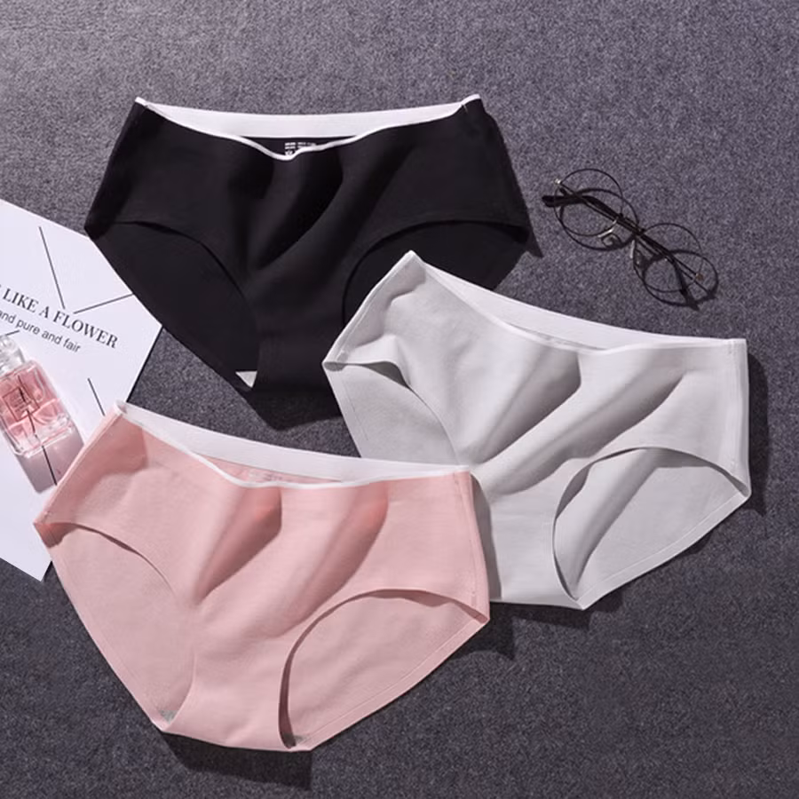 Lý do là vì sau cuộc yêu, nếu bạn mặc đồ lót hay đồ bó sát trong điều kiện có nhiều dịch tiết cơ thể như vậy và ma sát làm lây lan vi khuẩn xung quanh.