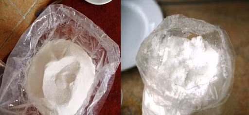 Bột săm pết có tên là Natri sunphat (Na2SO4), là một loại hóa chất tẩy trắng nhưng nhiều người bán hàng vẫn dùng để tẩy thịt ôi thiu thành thịt tươi mới. Ảnh: googleusercontent.