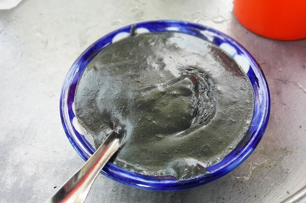  Xí mà là món ăn có nguồn gốc từ Trung Quốc nhưng với sự tiếp biến qua thời gian đã thành món ăn đặc trưng của người Hội An. Ảnh: bloghoian.