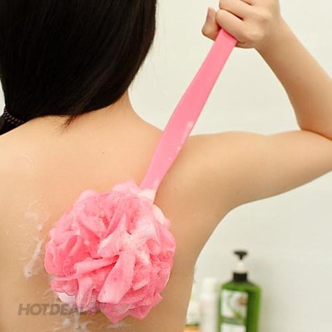 Những miếng bông tắm nếu không được thay mới thường xuyên sẽ là môi trường thuận lợi giúp vi khuẩn phát triển. Ảnh: hotdeal.