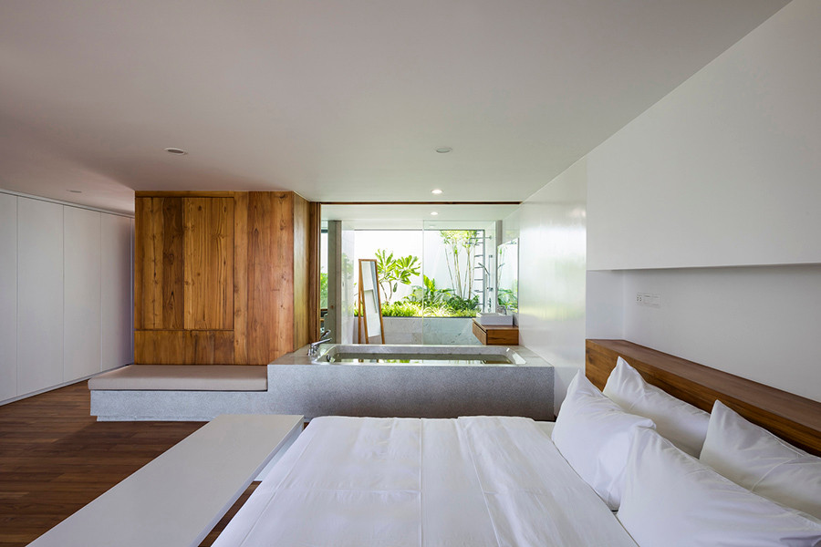 Khu vực vệ sinh gần gũi với thiên nhiên.