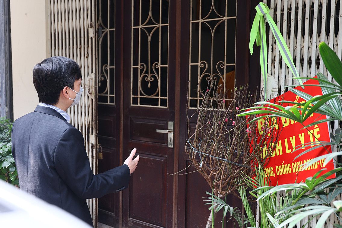 Tại quận Ba Đình, các F0 điều trị tại nhà cũng bắt đầu được nhận đào, quất để chuẩn bị đón Tết.