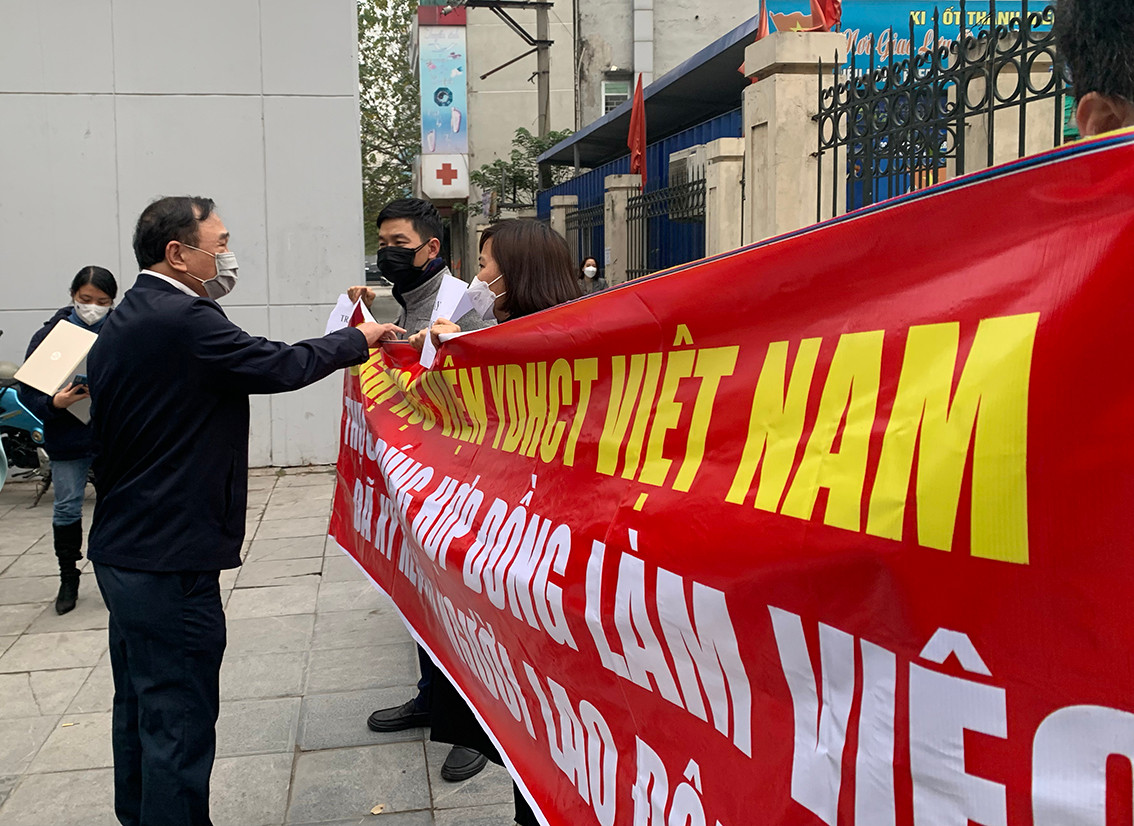 Ông Trương Việt Bình - nguyên Phó Hiệu trưởng Học viện Y Dược học Cổ truyền Việt Nam cho biết, hiện Bệnh viện đang không hoạt động do COVID-19 nên đang rất khó khăn về kinh phí.