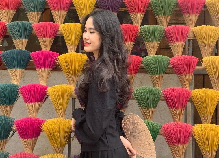 Cao Thị Mỹ Hạnh cũng tham gia cuộc thi năm nay. Cô sinh năm 2000, đến từ Nghệ An và hiện là sinh viên năm 4 trường Đại học Y dược Huế.