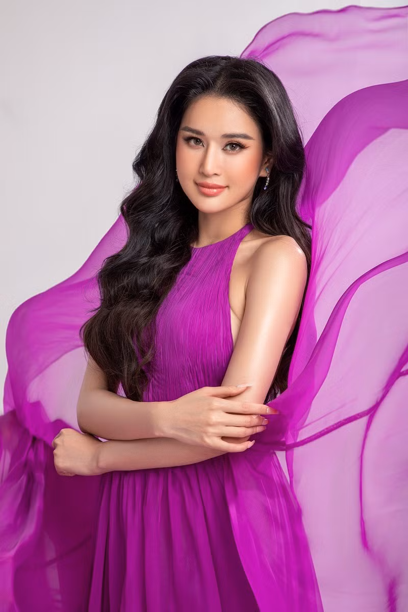 Nguyen Nga dai dien Viet Nam thi Hoa hau Du lich Quoc te 2022-Hinh-2