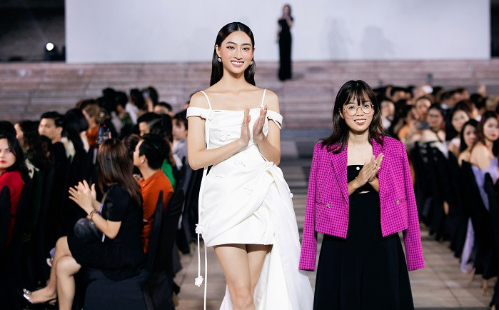 Lương Thùy Linh tỏa sáng tại sự kiện.