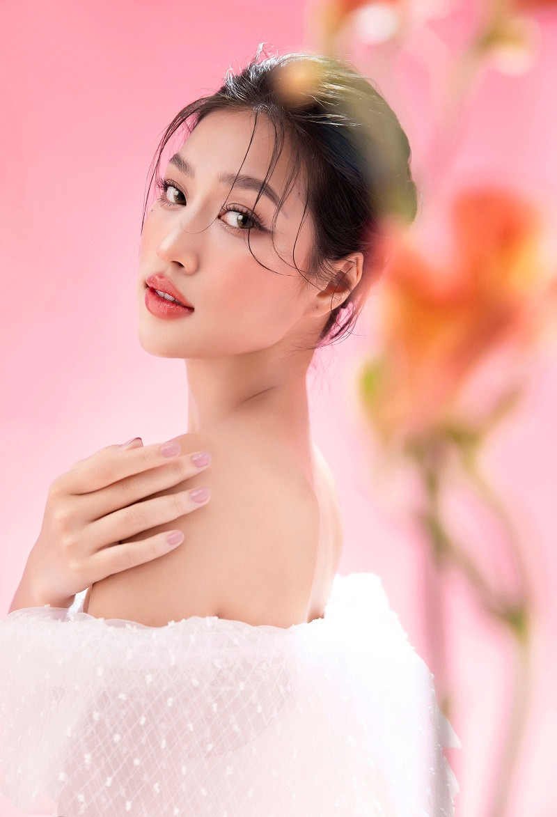 Cận cảnh vẻ đẹp ngọt ngào của Hoa hậu Đoàn Thiên Ân.