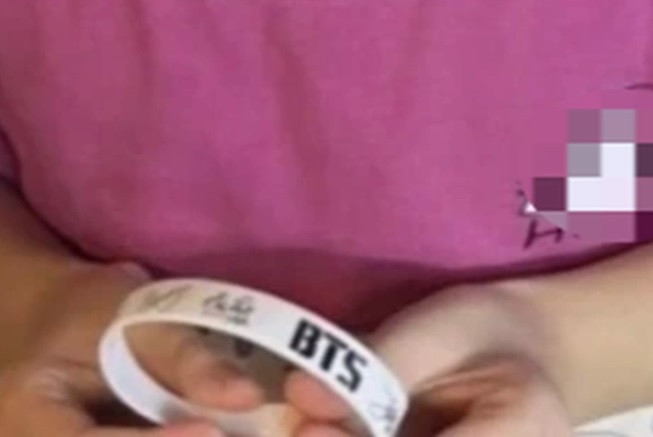 Dak Lak: De nghi xu ly nguoi dang anh be gai 5 tuoi lay chiec vong 10.000 dong