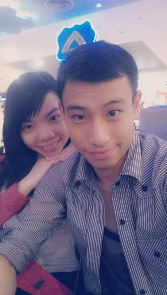 Chia sẻ về bức ảnh đánh đu trên cầu Long Biên, Quốc Vương khẳng định ngay đây không phải là chiêu tìm kiếm sự nổi tiếng. Tất cả được thực hiện bằng sự ngẫu hứng và từ sở thích chụp ảnh mạo hiểm.