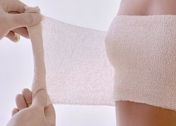 Hoai tu nguc sau hai lan bom mo nhan tao