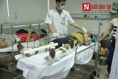 Vu no xe khach o Lao: He lo so phao “khung” phat no-Hinh-2