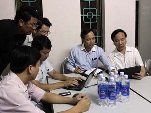 Theo ông Đặng Huy Hậu, Phó Chủ tịch UBND tỉnh Quảng Ninh, đến 16h30 cùng ngày, các lực lượng chức năng đã tìm được 5 nạn nhân thiệt mạng, gồm 4 người lớn (một nam, 3 nữ) và một bé gái sinh năm 2003. Thi thể các nạn nhân đã được đưa về Bệnh viện Đa khoa khu vực Bãi Cháy. Còn 13 người sống sót được đưa về nơi nghỉ an toàn.