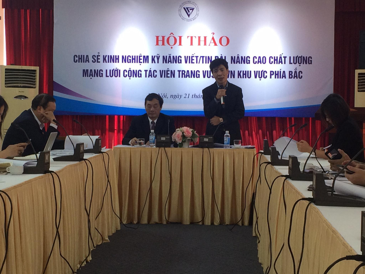 Lien hiep cac Hoi KHKTVN to chuc hoi thao nang cao hoat dong cho trang Vusta