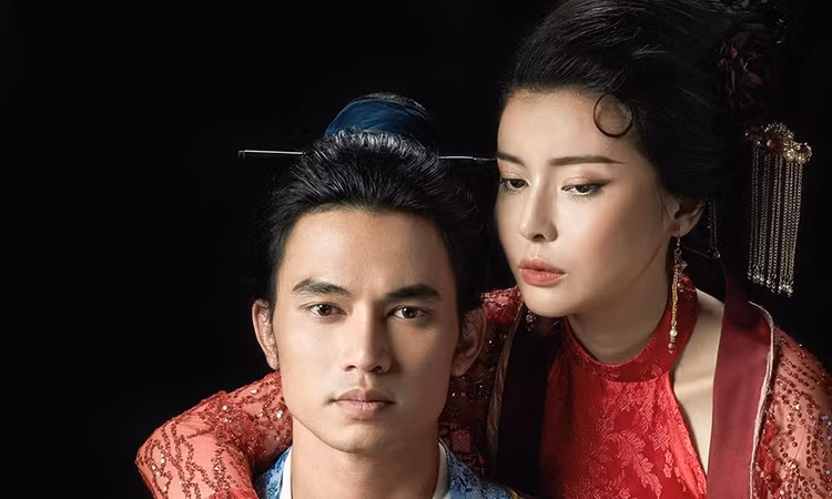 Mới đây, bộ phim điện ảnh “Kiều” do Mai Thu Huyền làm đạo diễn lấy cảm hứng từ Truyện Kiều xoay quanh chuyện tình tay ba của Kiều- Thúc Sinh- Hoạn Thư. Tuy nhiên, bộ phim bị chê thảm họa, phá nát Truyện Kiều. Diễn viên Cao Thái Hà vào vai Hoạn Thư cũng gây nhiều tranh cãi.