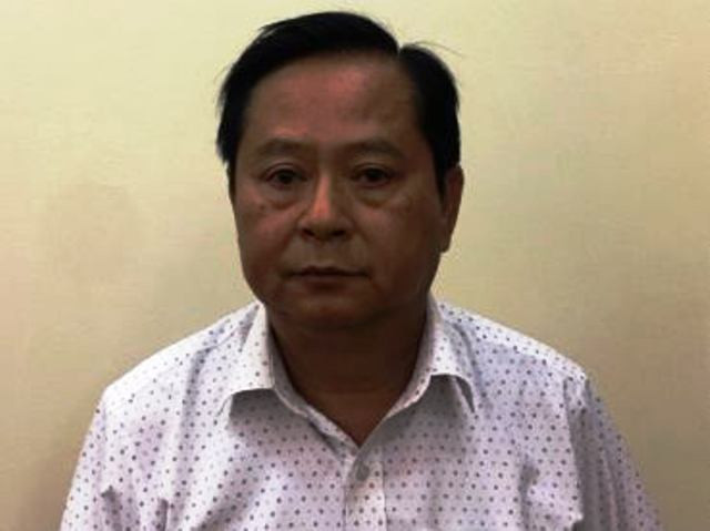 Bat tam giam cuu Pho Chu tich TP Ho Chi Minh Nguyen Huu Tin