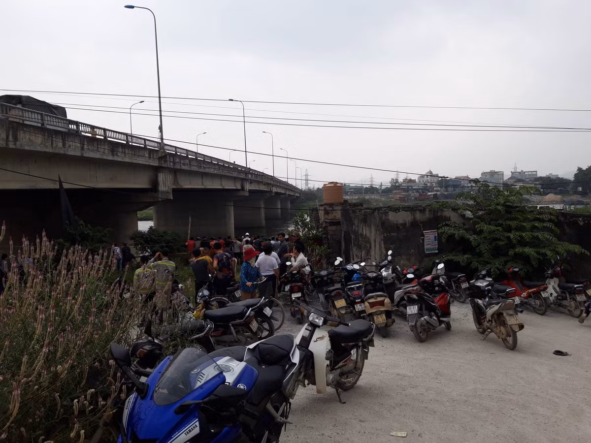 Nu sinh 15 tuoi nhay cau, ban trai xuong cuu, ca hai chet duoi thuong tam-Hinh-3