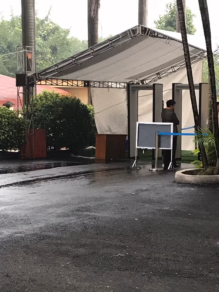 Công tác bảo vệ phiên xét xử nguyên Tổng cục trưởng Tổng cục Cảnh sát Phan Văn Vĩnh được tổ chức nghiêm ngặt.