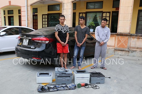 Ru ban ve khong che bao ve, cuop tai san ngay tai cong ty cu