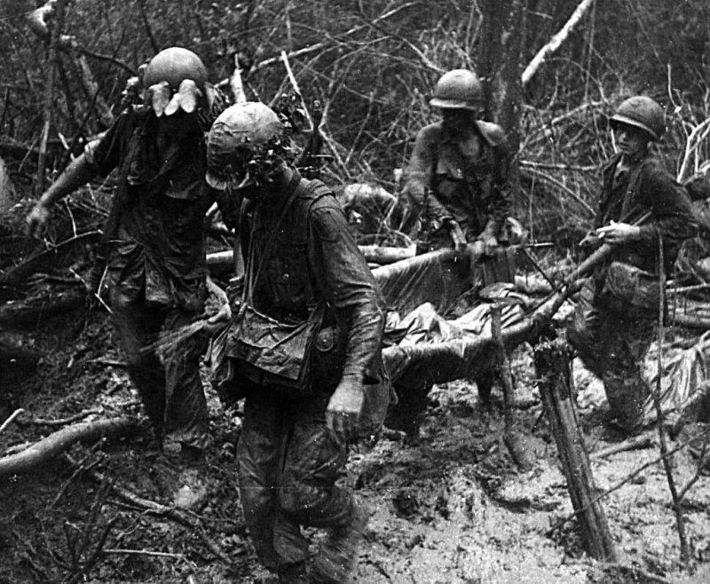 Diễn ra từ ngày 15/6 tới ngày 19/10/1972, chiến dịch Sư Tử Đen hay chiến dịch 'Black Lion" được Quân đội Mỹ phối hợp với chính quyền tay sai Lào để nhằm mục đích đánh bật Quân Giải phóng Việt Nam đang hoạt động ở các tỉnh miền Đông Lào nơi có một phần đường mòn Hồ Chí Minh đi cắt qua ( đường Trường Sơn). Nguồn ảnh: Flickr.