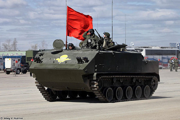 Với trọng lượng quá nhẹ của mình, BTR-MDM có khả năng được chuyên trở bằng các loại máy bay vận tải như Il-76 hay thậm chí là trực thăng AN-124 hay Mi-26. Nguồn ảnh: Vitaly.