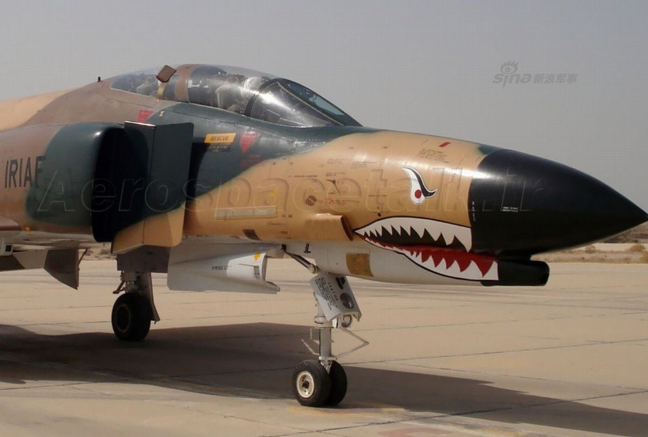 Trong quá khứ, Iran từng đặt mua từ Mỹ tới 225 chiếc F-4 các loại. Cần phải nói thêm là ở thời điểm này Iran vẫn là một quốc gia đồng minh với Mỹ, tuy nhiên điều này dần thay đổi sau cách mạng 1979. Nguồn ảnh: Sina.