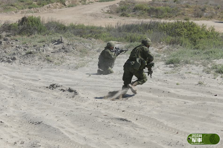 Cuộc tập trận RIMPAC 2018 được bắt đầu từ ngày 27/6 tới ngày 2/8. Đây là cuộc tập trận hải quân có quy mô lớn và lâu đời bậc nhất của Hải quân Mỹ. Đây cũng là cuộc tập trận hải quân lớn nhất thế giới hiện nay. Nguồn ảnh: Junshi.