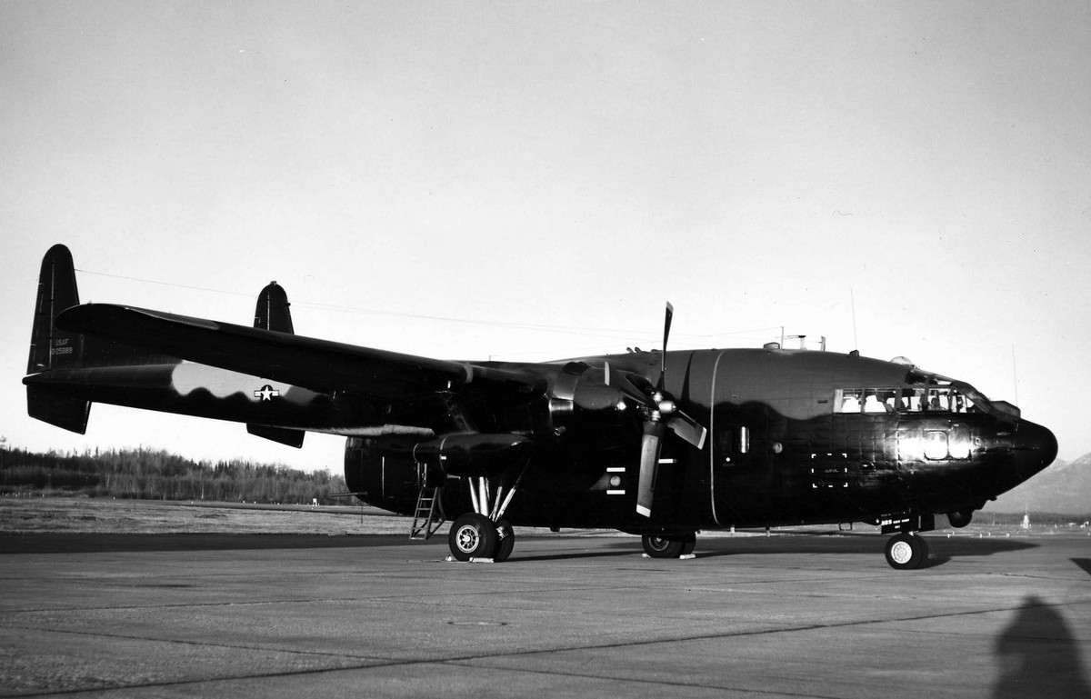 Ở chiến trường Việt Nam, AC-119 được chủ yếu sử dụng vào nhiệm vụ tìm, diệt các đoàn xe vận tải của Quân Giải phóng đang di chuyển trên đường Trường Sơn. Với hoả lực được trang bị như đã nói ở trên, AC-119 luôn là một kẻ thù nguy hiểm của các đơn vị vận tải của ta. Ảnh: USAF.