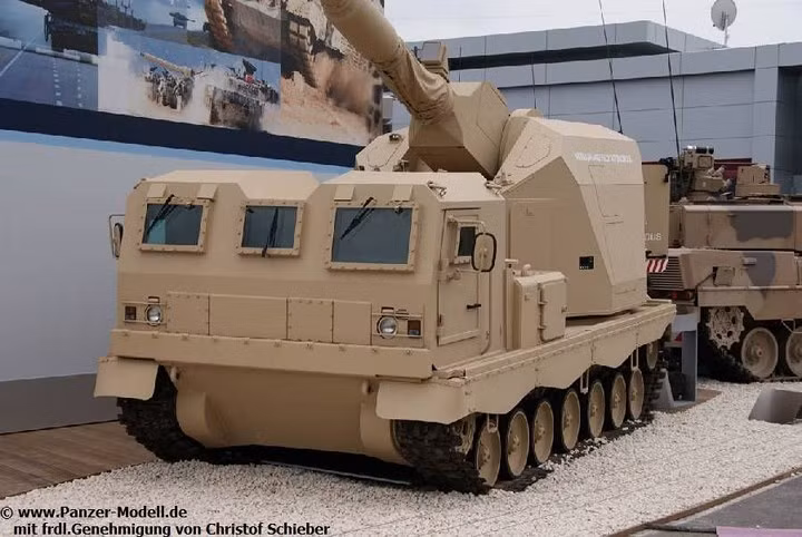 Tổng trọng lượng của hệ thống pháo tự hành DONAR là 35 tấn. Ảnh: Pinterest.