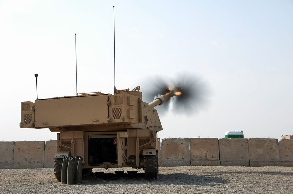 Quá trình nâng cấp của quân đội Mỹ có thể tốn tới vài năm, tuy nhiên rõ ràng là những cải tiến của M109A6 Paladin vẫn chưa thể đủ để loại pháo tự hành này của Mỹ có thể so sánh được với những tổ hợp pháo tự hành hiện đại cực kỳ "khủng" của Nga ngày nay. Nguồn ảnh: Sina.