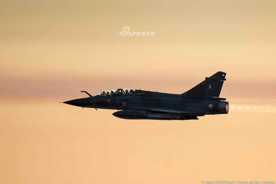 Các chiến đấu cơ Mirage 2000 của Pháp đã từng tham chiến trên rất nhiều mặt trận, bao gồm ở Trung Phi, Iraq, Kosovo, Libya và Syria. Nguồn ảnh: Sina.