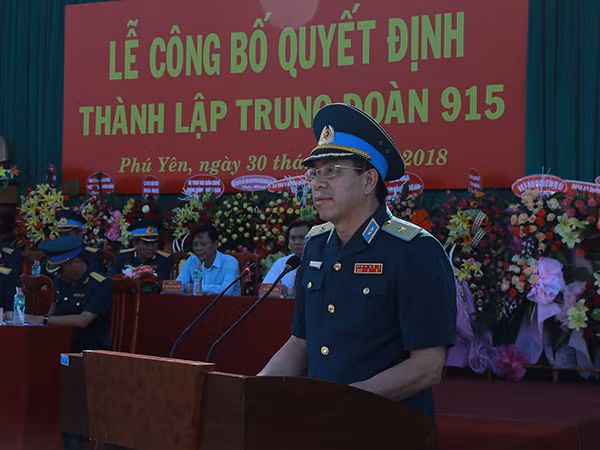 Khong quan Viet Nam thanh lap trung doan truc thang moi-Hinh-2