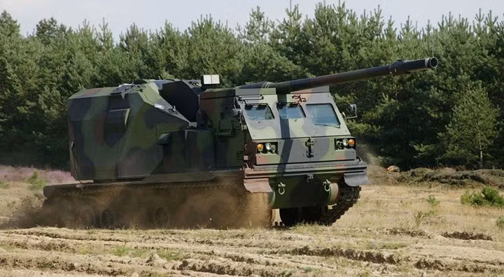 Module còn bao gồm hệ thống định vị toàn cầu GPS, hệ thống kiểm soát hỏa lực tự động. Ảnh: Pinterest.