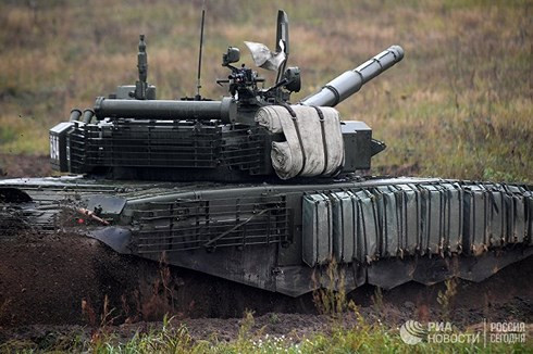 Xe tăng T-72B3 tham gia tập trận Zapad 2017 tại thao trường ở vùng Minsk. (Ảnh: RIA Novosti