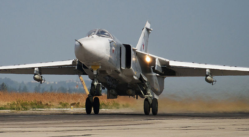 Tổng cộng đã có tới hơn 1400 chiếc cường kích Su-24 từng được Liên Xô lắp ráp và đang hoạt động chủ yếu trong các lực lượng Không quân Nga, Không quân Ukraine và Không quân Iran. Nguồn ảnh: Wiki.