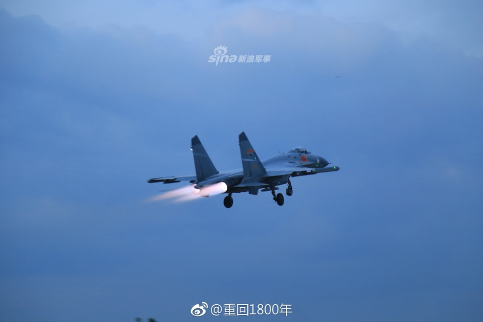 Phiên bản J-11D cũng được trang bị động cơ phản lực đời mới do Trung Quốc tự nghiên cứu và chế tạo đó là loại động cơ WS-10A. Nguồn ảnh: Sina.