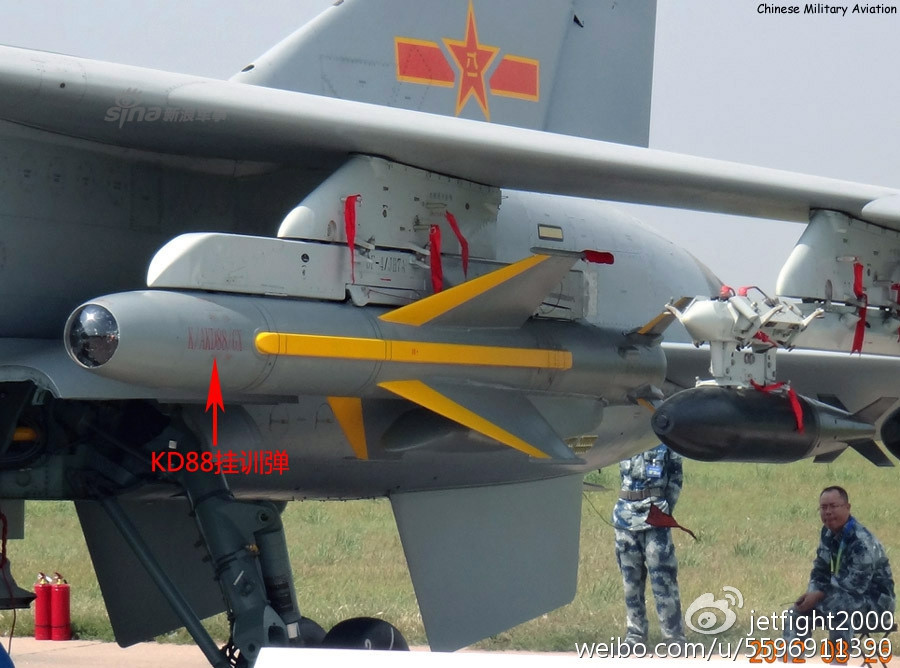 Tốc độ tối đa của KD-88 vào khoảng Mach 0.8 cho tới Mach 0.9 tương đương với khoảng hơn 1000 km/h. Nguồn ảnh: Sina.