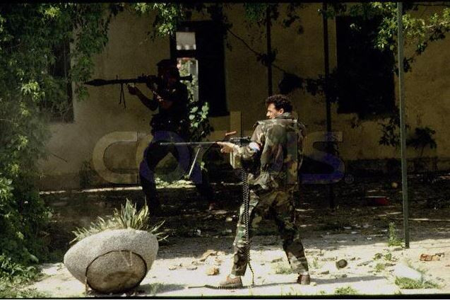 Đây cũng chính là cuộc xung đột quân sự hỗn loạn và có quy mô lớn nhất kể từ sau chiến tranh Thế giới thứ hai ở châu Âu. Trong cuộc chiến này, một loạt những tội ác chiến tranh cũng được ghi nhận đã xảy ra và gây hệ luỵ không nhỏ tới tận ngày nay. Nguồn ảnh: Proboard.