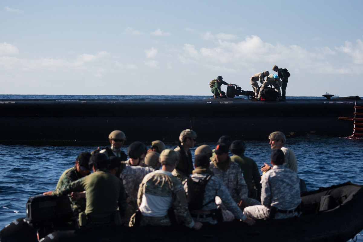 Mục đích của các cuộc đổ bộ từ tàu ngầm này thường là bắt cóc, lấy trộm tài liệu, thiết bị, ám sát, phá hoại hoặc tung thám báo vào cắm trong lãnh thổ địch. Nguồn ảnh: USnavy.