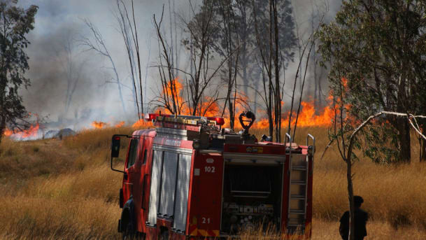 Những mồi lửa này rơi xuống lãnh thổ Israel gây ra cháy lớn. Ảnh: Haaretz. Những mồi lửa này rơi xuống lãnh thổ Israel gây ra cháy lớn. Ảnh: Haaretz.