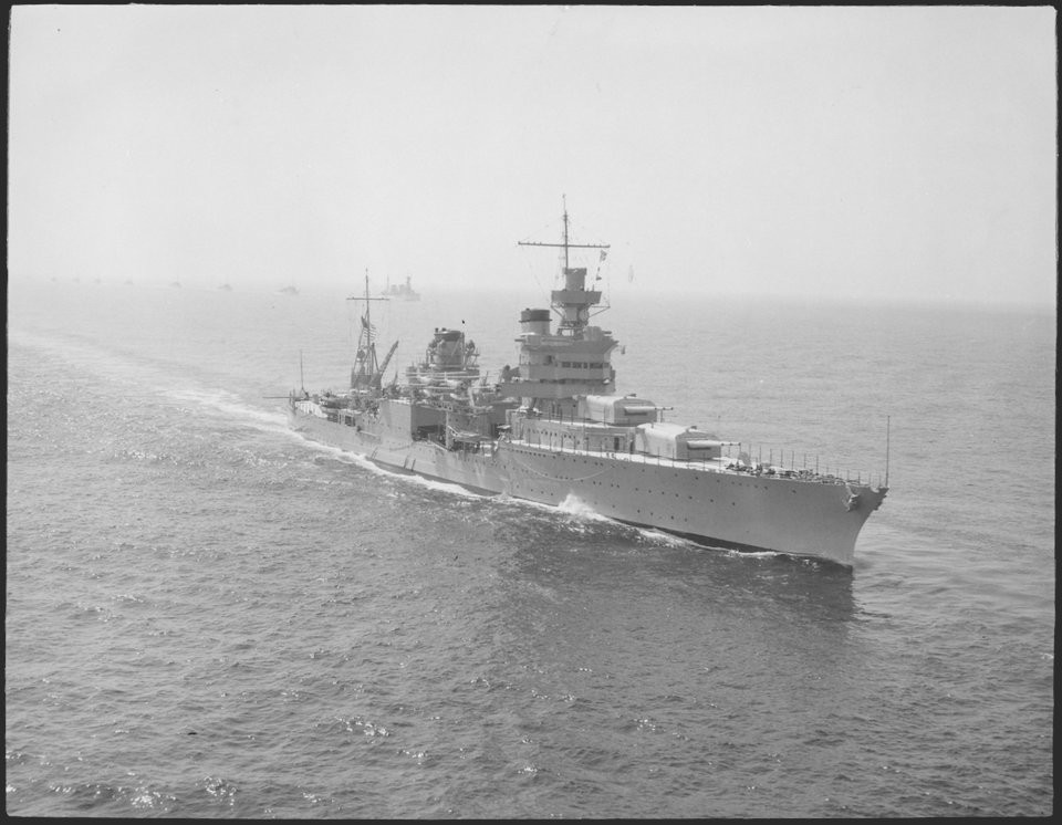 12:15 phút đêm ngày 30/7/1945, tàu ngầm Nhật mang số hiệu I-58 được chỉ huy bởi thuyền trưởng Mochitsura Hashimoto đã phóng 6 quả ngư lôi loại Type 95 vào tàu USS Indianapolis. Nguồn ảnh: BI.