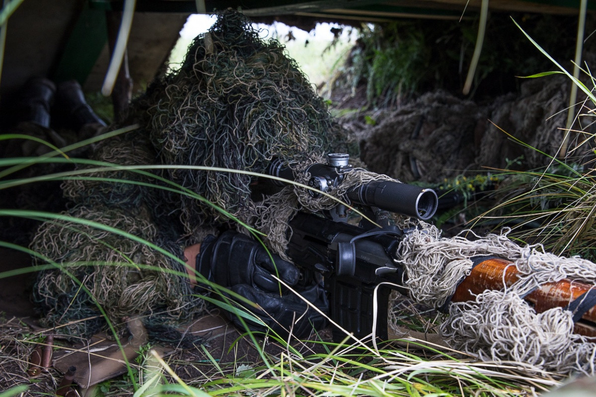 Lính bắn tỉa cùng khẩu SVD huyền thoại. Đây cũng là khẩu súng bắn tỉa cơ bản của Quân đội Nhân dân Việt Nam hiện nay. Nguồn ảnh: Chelyabinsk.