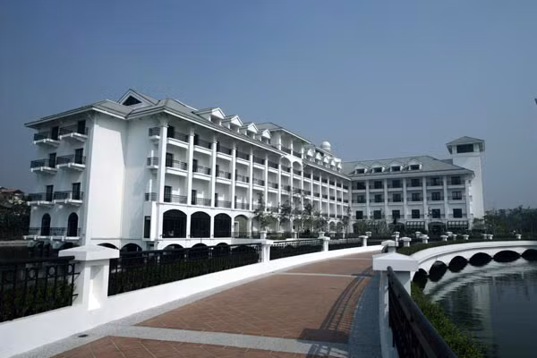 Giá phòng tại đây dao động trên 112 USD (gần 2,5 triệu đồng).