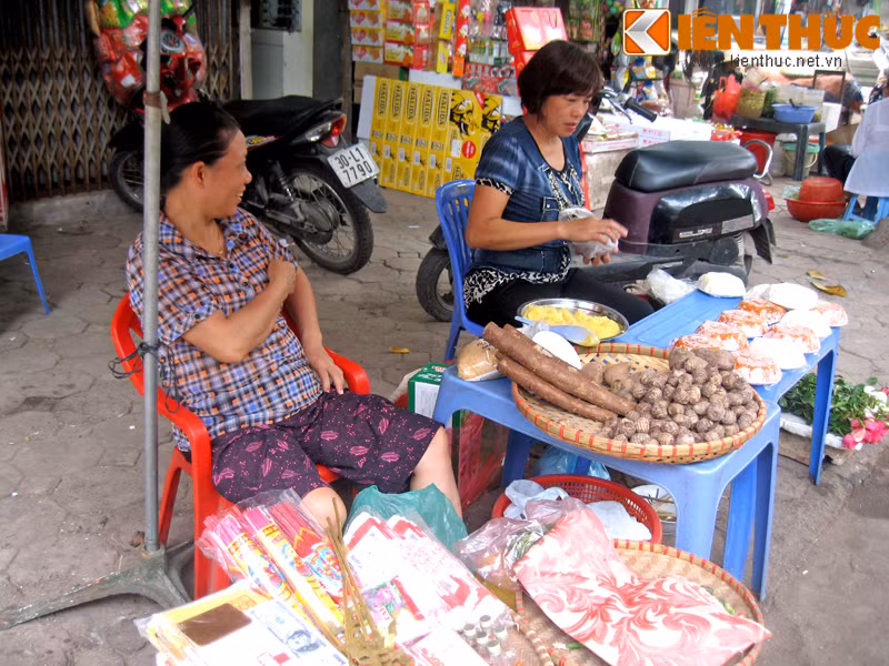 Nguoi Ha Noi nhon nhip sam do le cung ram thang 7-Hinh-11