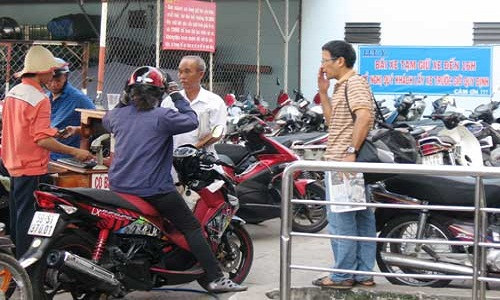 TP HCM yeu cau co quan nha nuoc giu xe mien phi