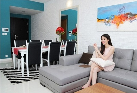 Không chỉ xinh đẹp, Đặng Thu Thảo sở hữu tài sản đáng ngưỡng mộ ở tuổi 24. Cô có căn hộ cao cấp trị giá bạc tỷ tại quận 2 - khu Đông Sài Gòn (TP HCM).