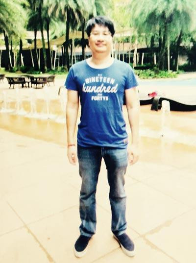 Ngoài ra, đối tượng mua căn hộ triệu USD ở Singapore và mua đi bán lại bốn căn hộ ở Anh (giá khoảng 1 triệu bảng Anh/căn). Đến thời điểm bị bắt (7/7/2015), Đạt đã đặt cọc 200.000 bảng Anh để mua hai căn.