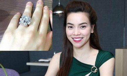 Gần đây, chiếc nhẫn kim cương của ca sĩ Hồ Ngọc Hà "dậy sóng" dư luận khi được định giá tới 21 tỷ đồng. Dù ngay sau đó, nữ ca sĩ Hà Hồ đã lên tiếng bác bỏ chuyện khoe nhẫn 21 tỷ nhưng nhiều người hâm mộ vẫn đồn đoán, chiếc nhẫn này "ngốn" bạc tỷ.