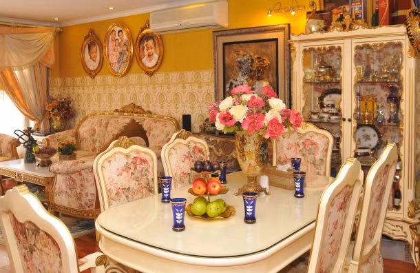 Biet thu phong cach hoang gia cua sao Viet dinh dam-Hinh-4