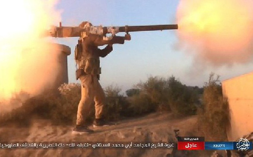 Mối nguy hiểm lớn nhất hiện nay là nhóm Hay Hayat Tahrir al-Sham. Tuy nhiên theo nguồn tin địa phương, trong hàng ngũ của tổ chức này, một cuộc khủng hoảng hiện đang bắt đầu do mâu thuẫn nội bộ giữa các chỉ huy chiến trường.