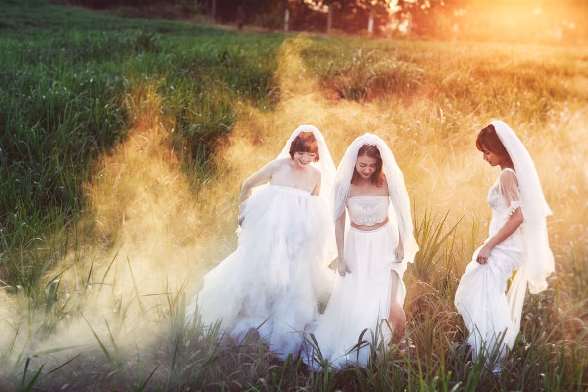 Trong vai trò là 4 cô dâu đơn thân xinh đẹp, khoác lên mình những bộ váy cưới lộng lẫy, 4 cô gái đến từ Thái Nguyên giống như những thiên thần thực thụ.